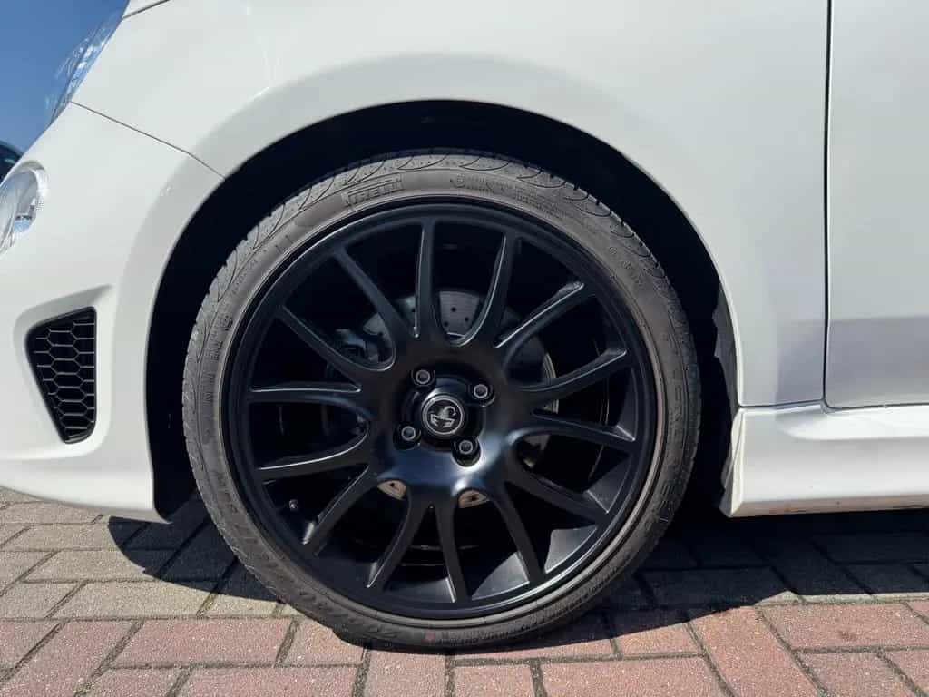 Abarth 595 F+BEATS+XENON+8FACH+CARPLAY+LICHTREGENSENSOR 01/2024-photo-11