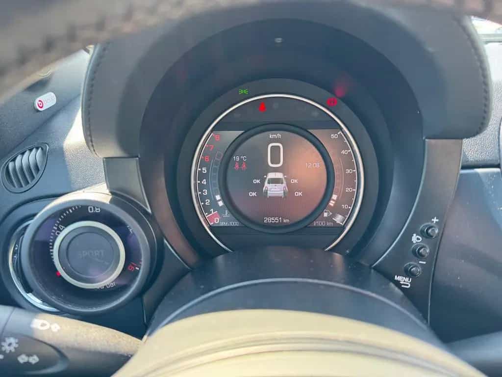 Abarth 595 F+BEATS+XENON+8FACH+CARPLAY+LICHTREGENSENSOR 01/2024-photo-20