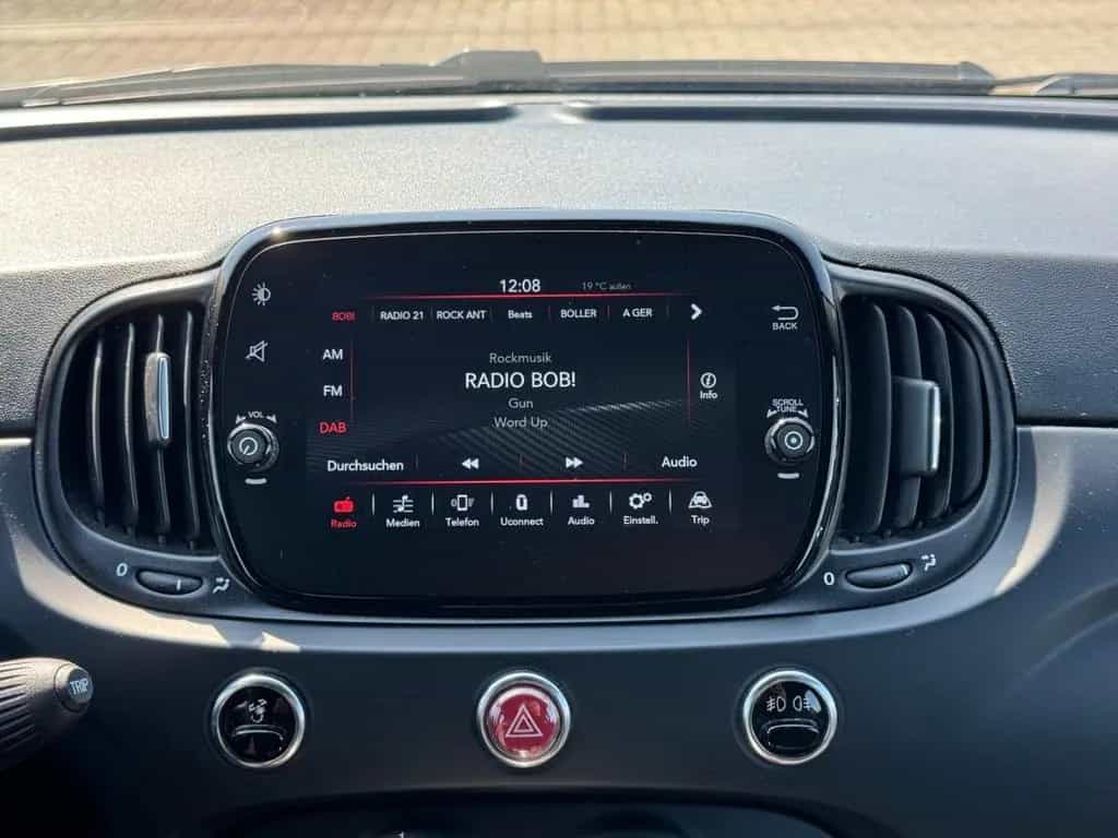 Abarth 595 F+BEATS+XENON+8FACH+CARPLAY+LICHTREGENSENSOR 01/2024-photo-23