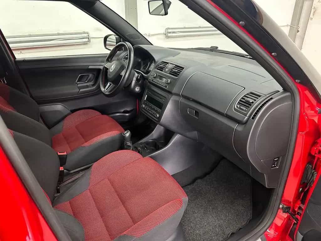 Skoda Fabia 1.2l TSI Monte Carlo 1.HAND 10/2014-photo-16
