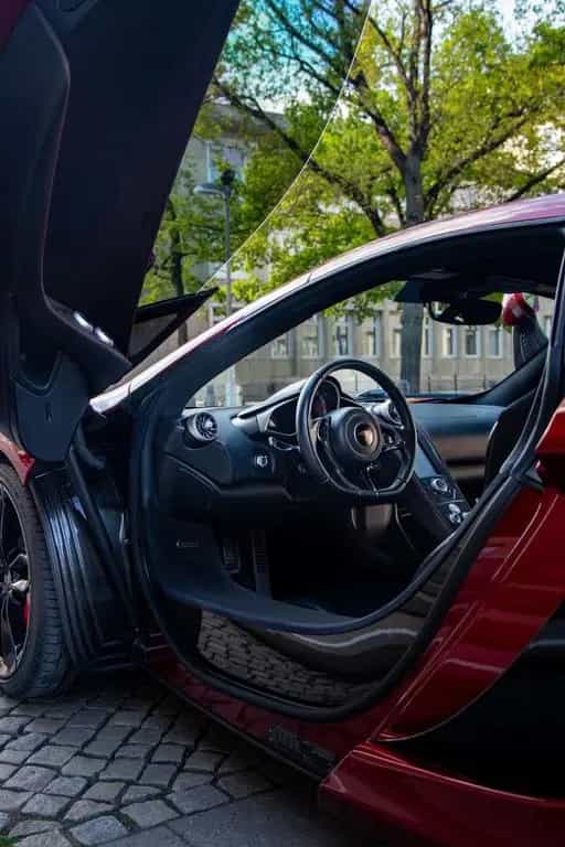 McLaren MP4-12C 3.8 V8 - Sonderlackierung 10/2012-photo-4