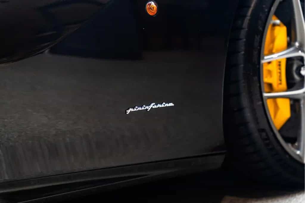 Ferrari F12 Berlinetta HELE FULL Dealer Maintenance 6.3 04/2013-photo-17