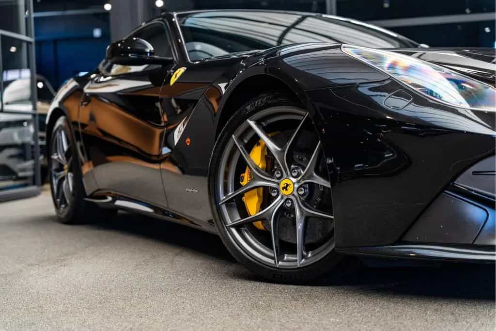 Ferrari F12 Berlinetta HELE FULL Dealer Maintenance 6.3 04/2013-photo-19