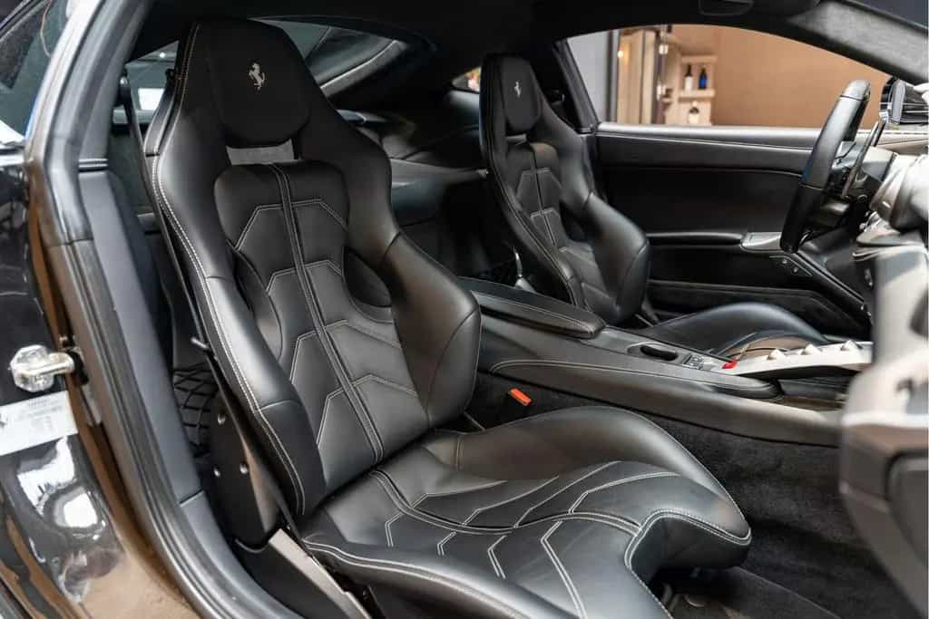 Ferrari F12 Berlinetta HELE FULL Dealer Maintenance 6.3 04/2013-photo-28