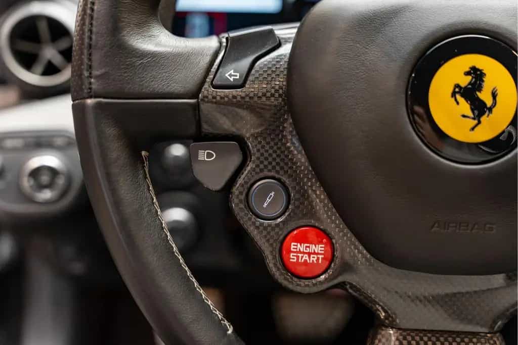 Ferrari F12 Berlinetta HELE FULL Dealer Maintenance 6.3 04/2013-photo-33