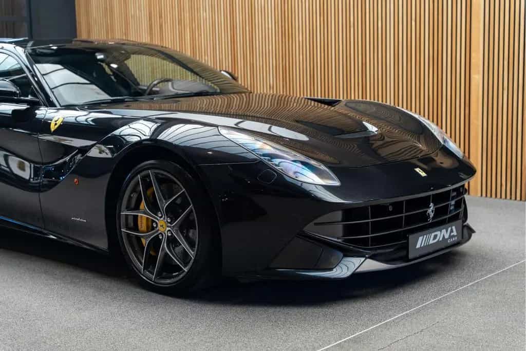 Ferrari F12 Berlinetta HELE FULL Dealer Maintenance 6.3 04/2013-photo-9