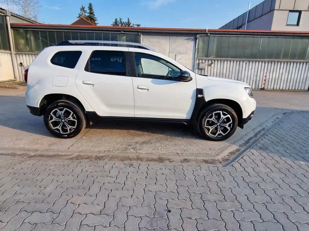 Dacia Duster II Celebration,Navi, Kamera 360,150 PS,Ke 03/2021-photo-10