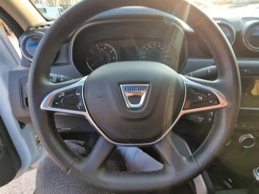 Dacia Duster II Celebration,Navi, Kamera 360,150 PS,Ke 03/2021-photo-29