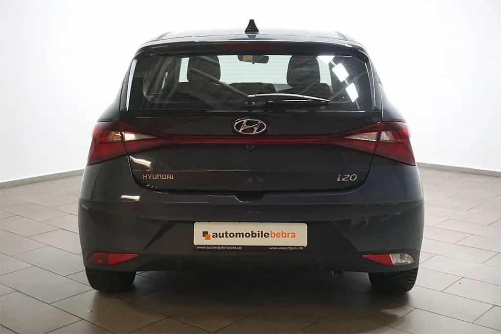 Hyundai i20 1.0T-GDI Trend Navi Kamera SHZ 10/2023-photo-4