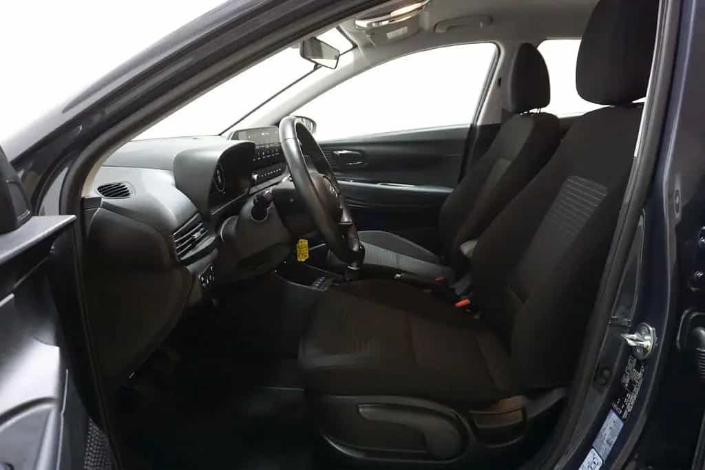 Hyundai i20 1.0T-GDI Trend Navi Kamera SHZ 10/2023-photo-6