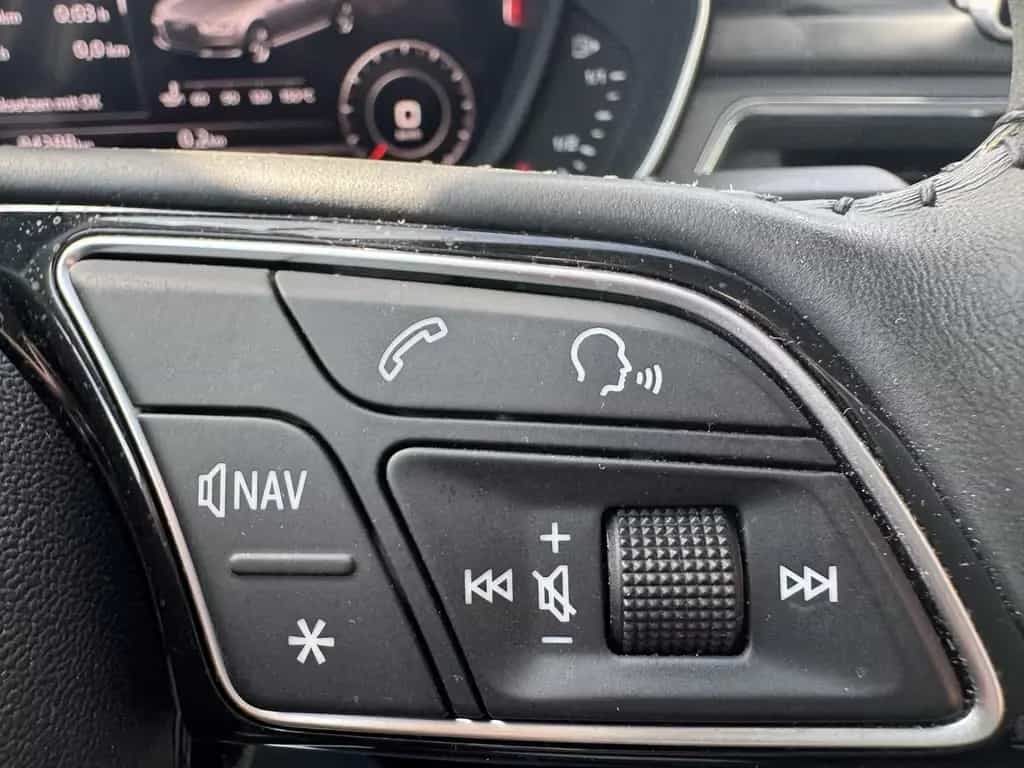 Audi A4 Sport 1.4 TFSI Navi Touch+Virtual Cockpit+++ 09/2017-photo-17