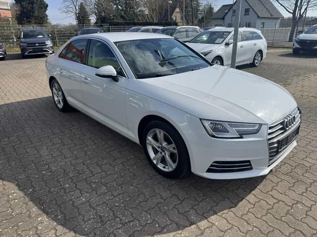 Audi A4 Sport 1.4 TFSI Navi Touch+Virtual Cockpit+++ 09/2017-photo-3