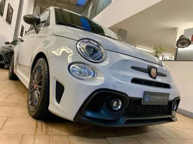 Abarth 695 695 1.4 t-jet Competizione 180cv MTA 02/2023-photo-1
