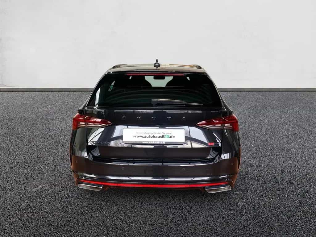 Skoda Octavia Combi RS 2.0 TSI NAVI+ACC+LED+KAMERA+HUD 09/2022-photo-3