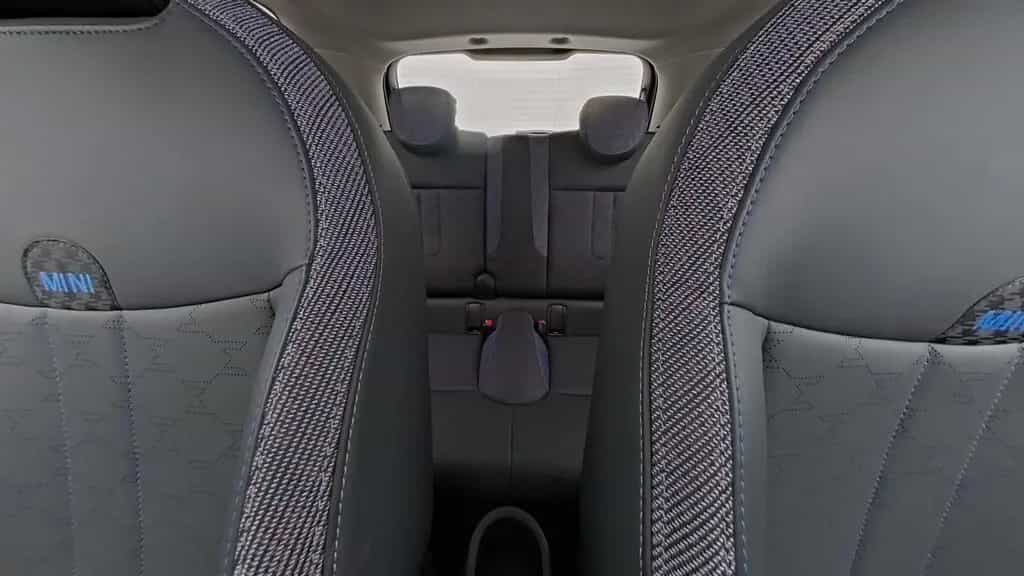 MINI Cooper C 02/2025-photo-13