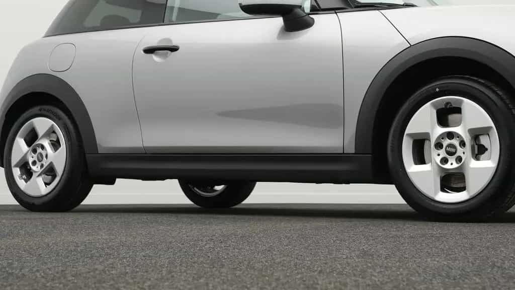 MINI Cooper C 02/2025-photo-23