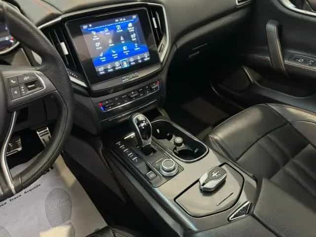 Maserati Ghibli MASERATI Ghibli V6 Diesel 275 CV 02/2018-photo-10