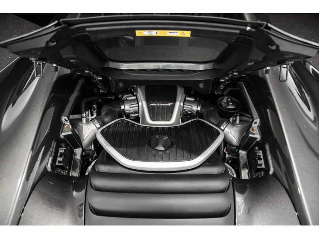 McLaren 650S Spider 3.8 V8 04/2015-photo-11