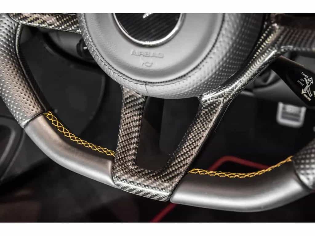 McLaren 650S Spider 3.8 V8 04/2015-photo-12