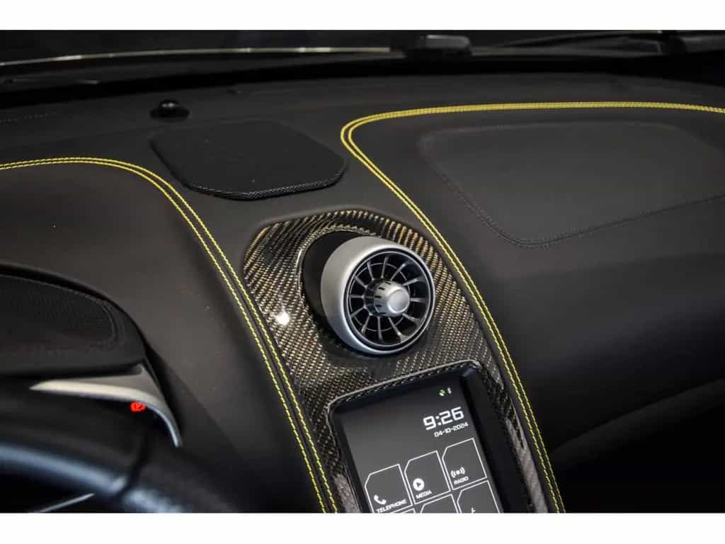 McLaren 650S Spider 3.8 V8 04/2015-photo-18