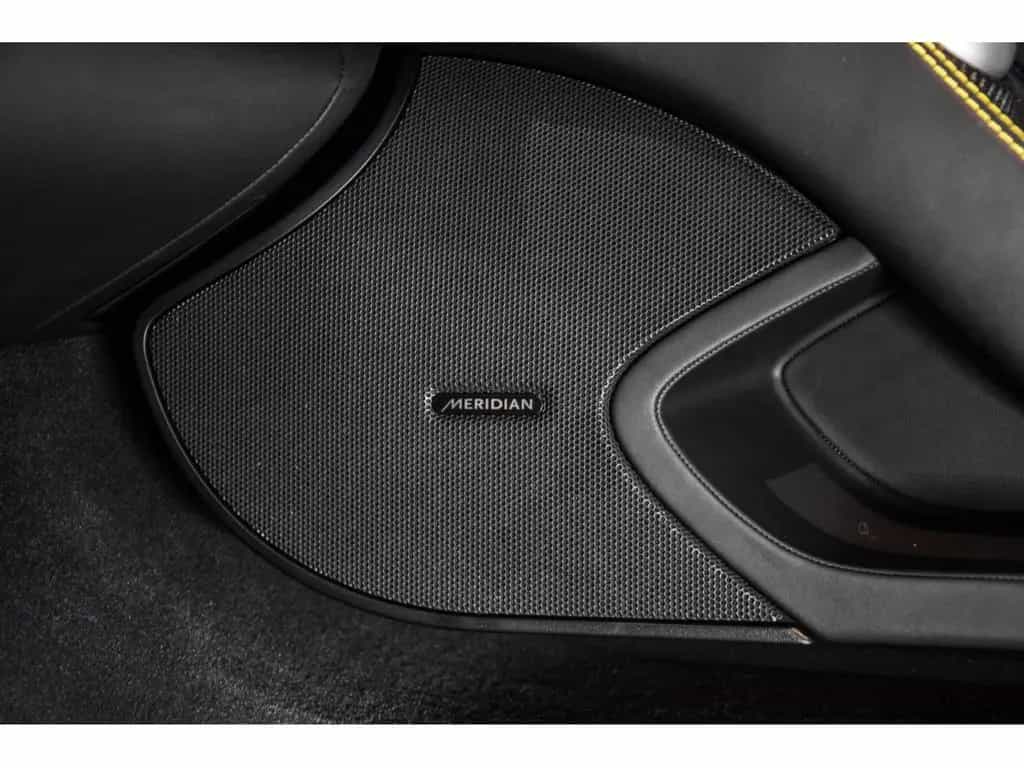McLaren 650S Spider 3.8 V8 04/2015-photo-19
