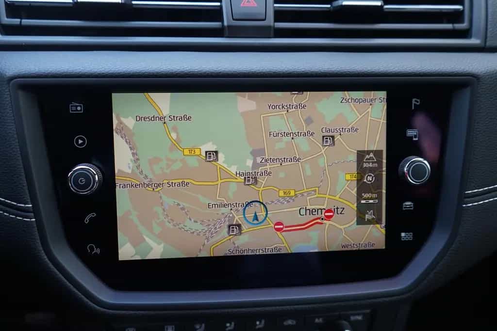 Seat Arona 1.0 TSI Xcellence LED Navi Standheizung 08/2018-photo-11