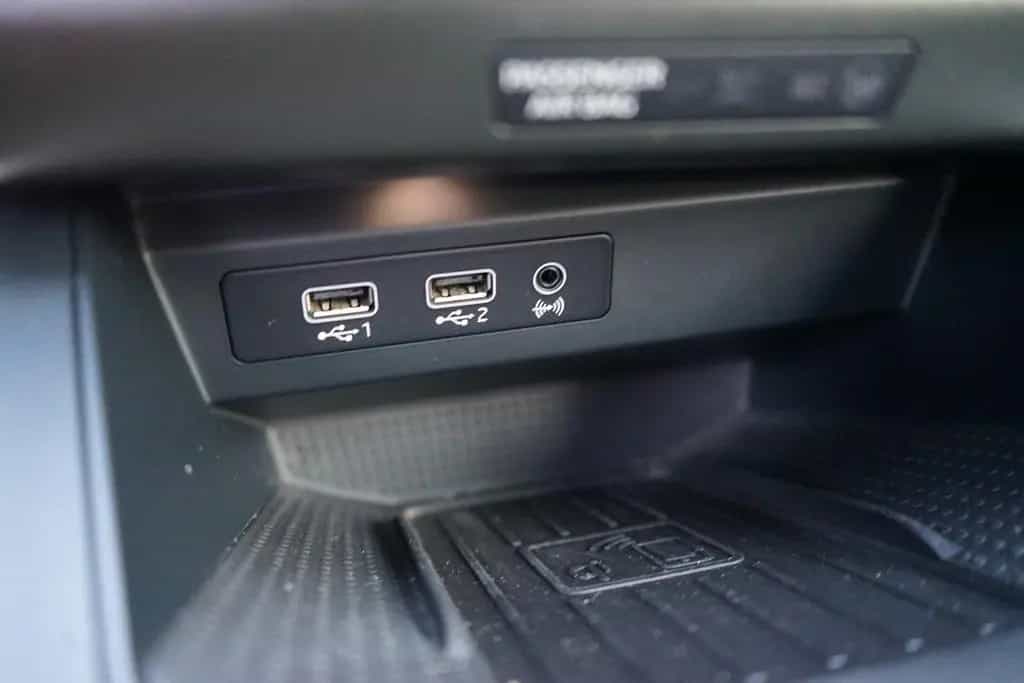 Seat Arona 1.0 TSI Xcellence LED Navi Standheizung 08/2018-photo-15