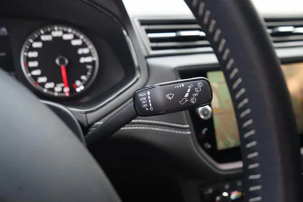 Seat Arona 1.0 TSI Xcellence LED Navi Standheizung 08/2018-photo-23