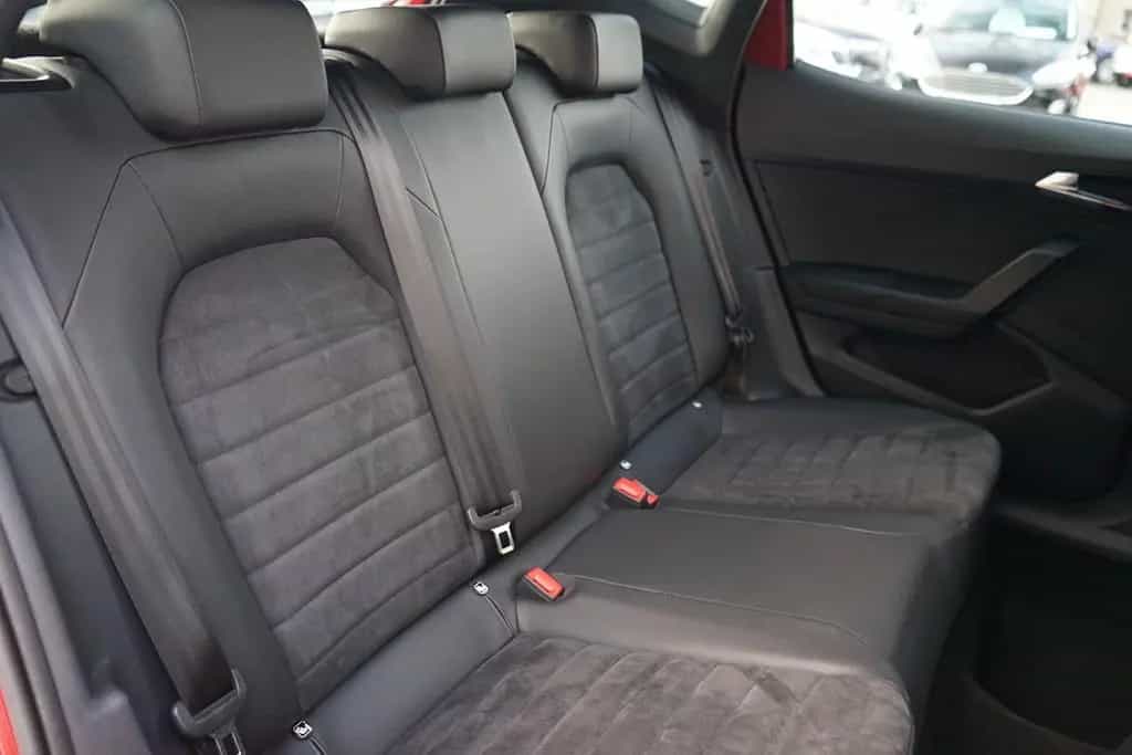 Seat Arona 1.0 TSI Xcellence LED Navi Standheizung 08/2018-photo-30