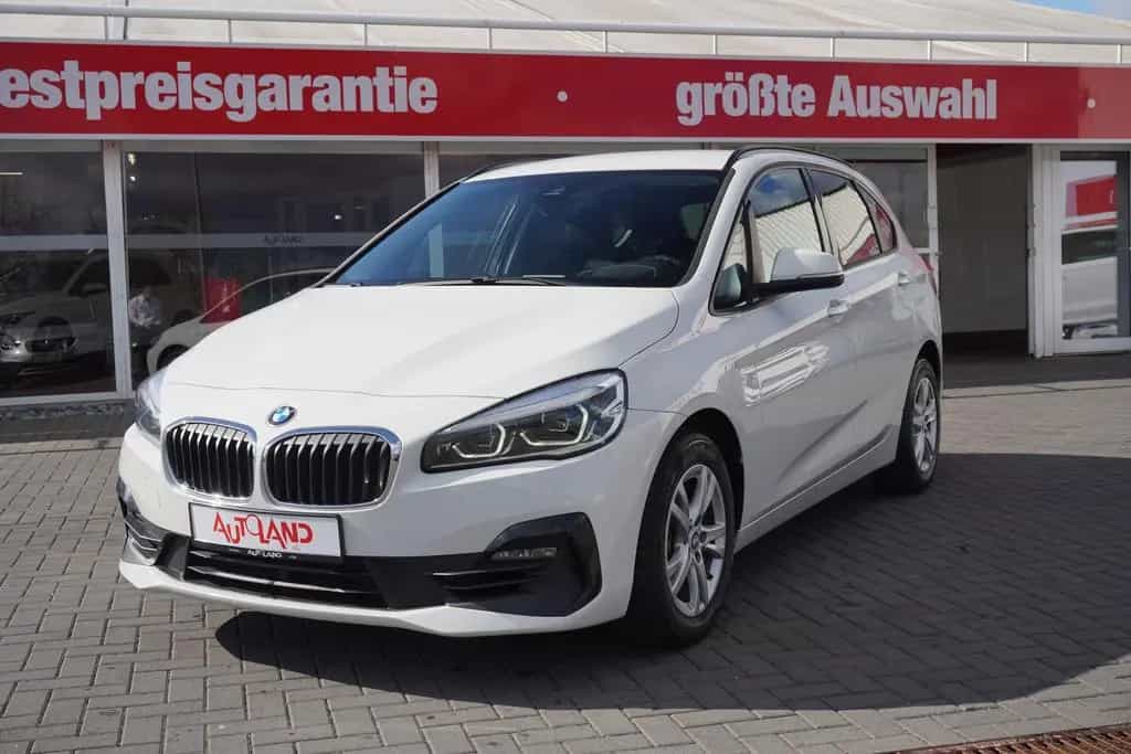 BMW 218 Active Tourer 218i Active Tourer LED Kamera Navi Sitzheizung 07/2018-photo-1
