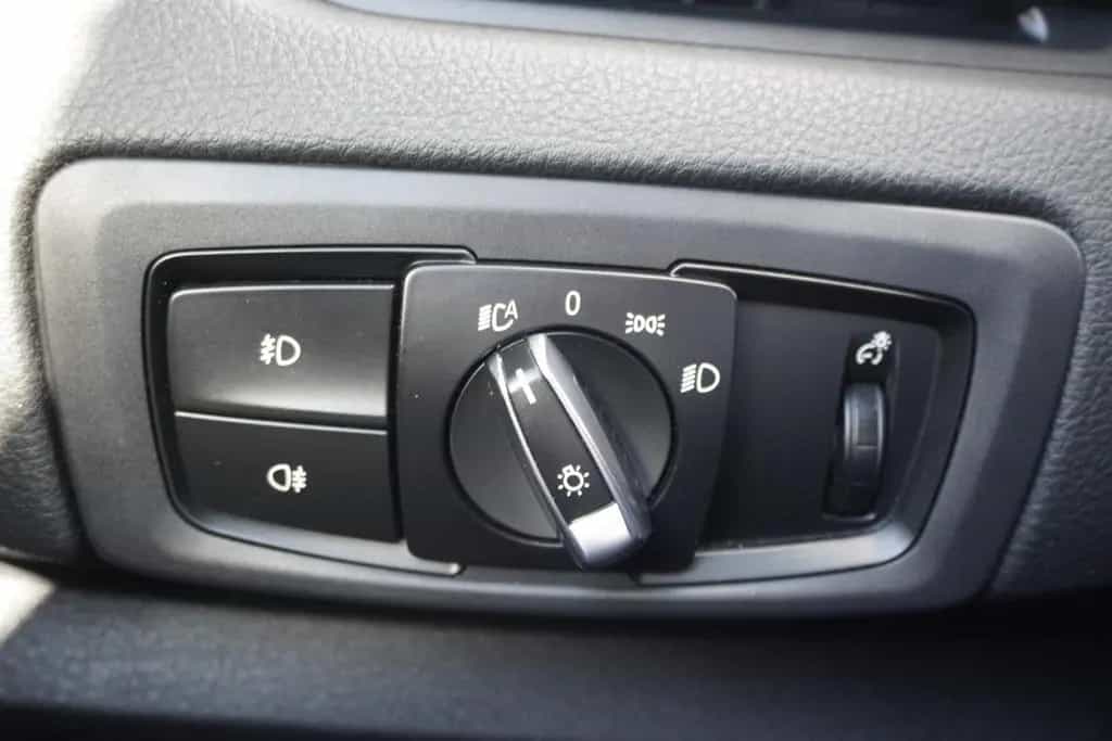 BMW 218 Active Tourer 218i Active Tourer LED Kamera Navi Sitzheizung 07/2018-photo-23