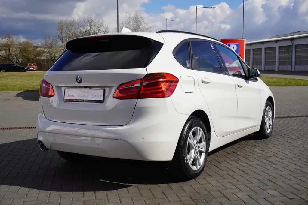 BMW 218 Active Tourer 218i Active Tourer LED Kamera Navi Sitzheizung 07/2018-photo-4