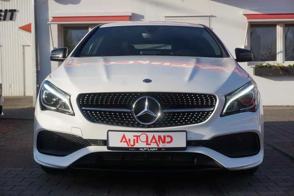 Mercedes-Benz CLA-Class 200 AMG Line LED Navi Kamera Sitzheizung AHK 10/2019-photo-4