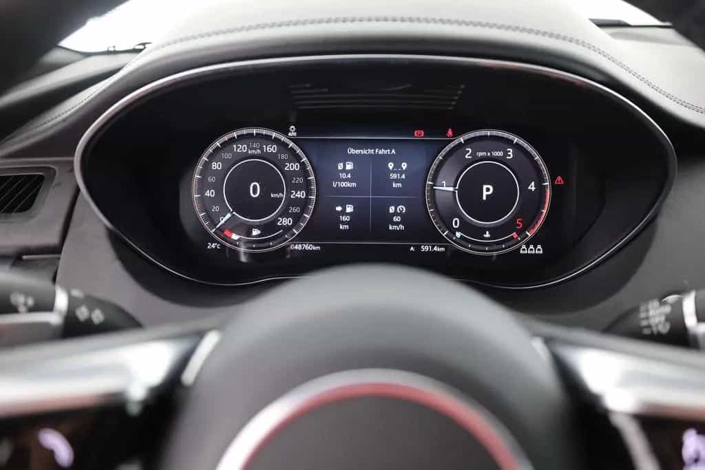 Jaguar E-Pace 2.0 Aut. AWD LED Panorama Memory 360° ACC 02/2021-photo-15