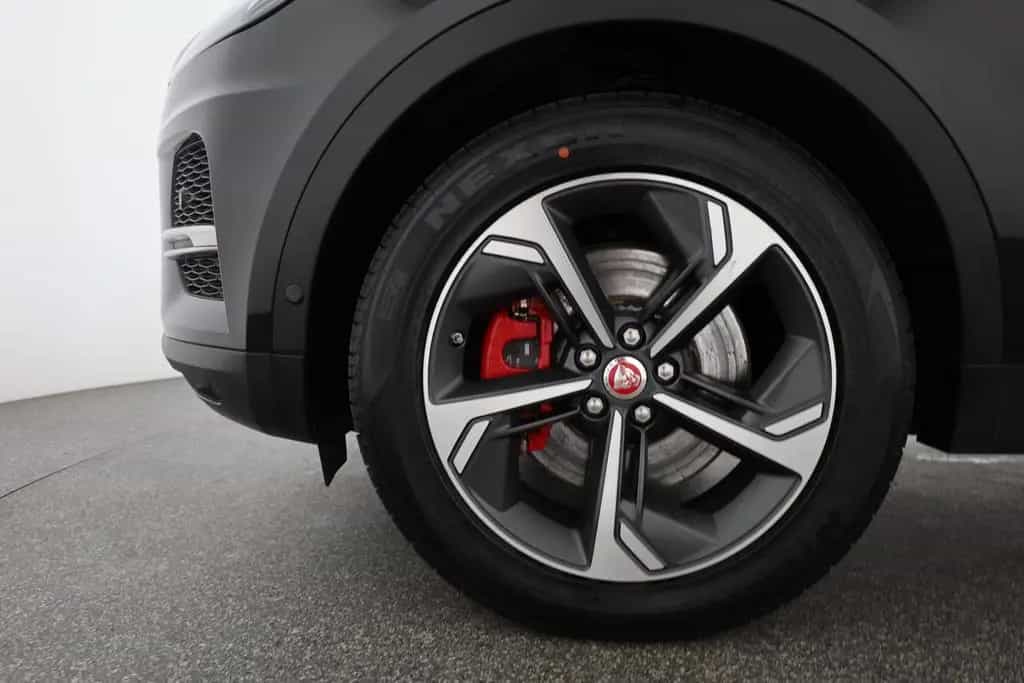 Jaguar E-Pace 2.0 Aut. AWD LED Panorama Memory 360° ACC 02/2021-photo-30