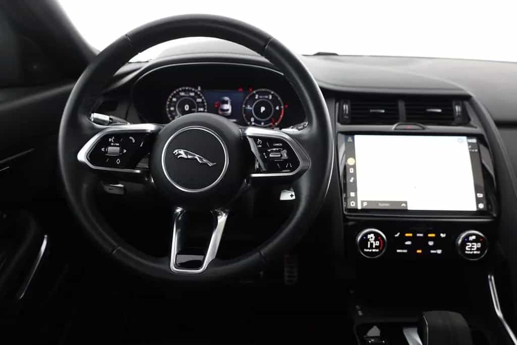 Jaguar E-Pace 2.0 Aut. AWD LED Panorama Memory 360° ACC 02/2021-photo-8