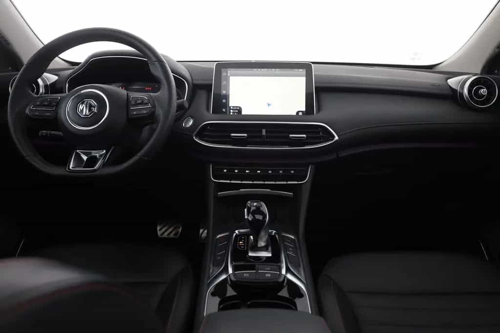 MG HS 1.5 T-GDI Luxury Aut. LED ACC Navi 360° Pano 03/2024-photo-8