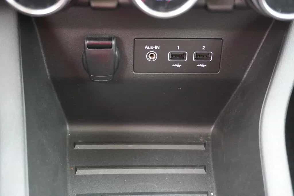 Renault Clio 1.0 TCE R.S. Line LED Navi Sitzheizung DAB 09/2020-photo-27