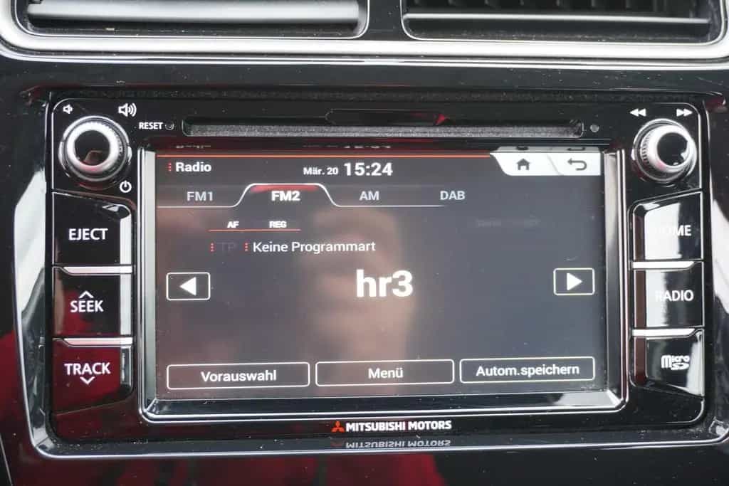 Mitsubishi ASX 2.0 MIVEC Intro Edition+ 2WD LED Navi AHK 09/2020-photo-23