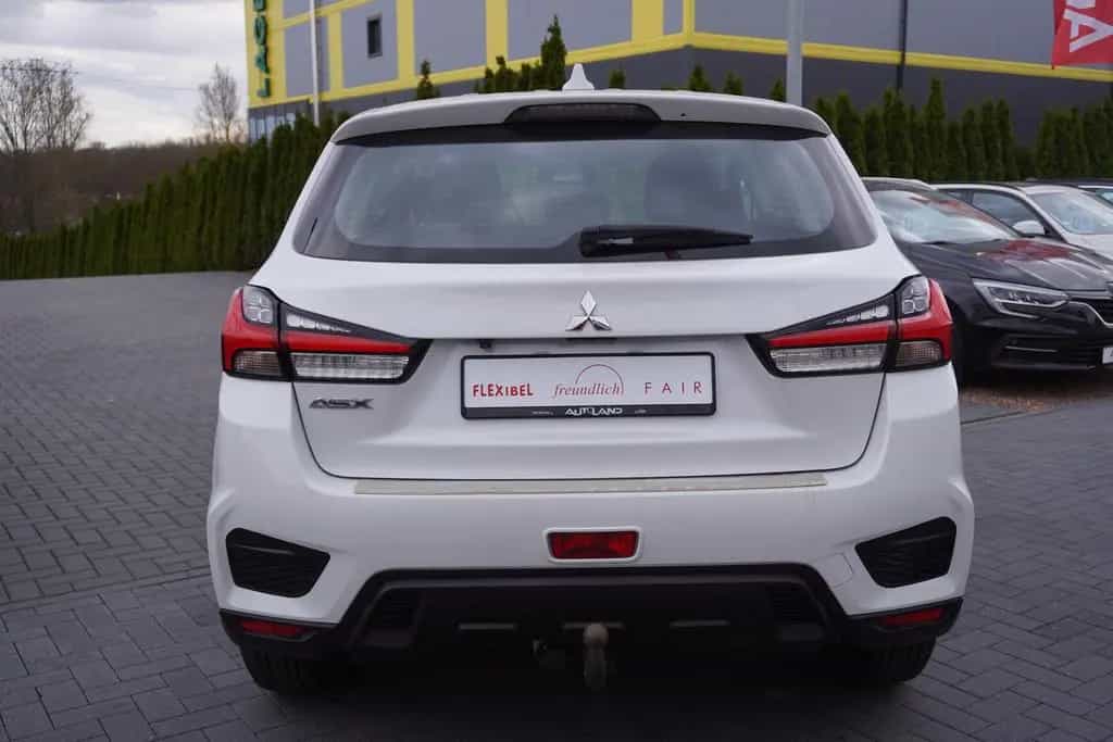 Mitsubishi ASX 2.0 MIVEC Intro Edition+ 2WD LED Navi AHK 09/2020-photo-3