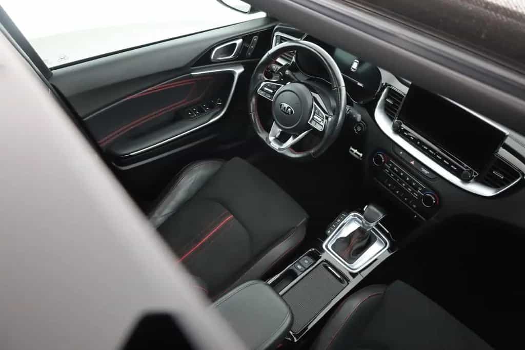 Kia ProCeed 1.6 T-GDI GT Panorama Totwinkel ACC Navi 07/2020-photo-28