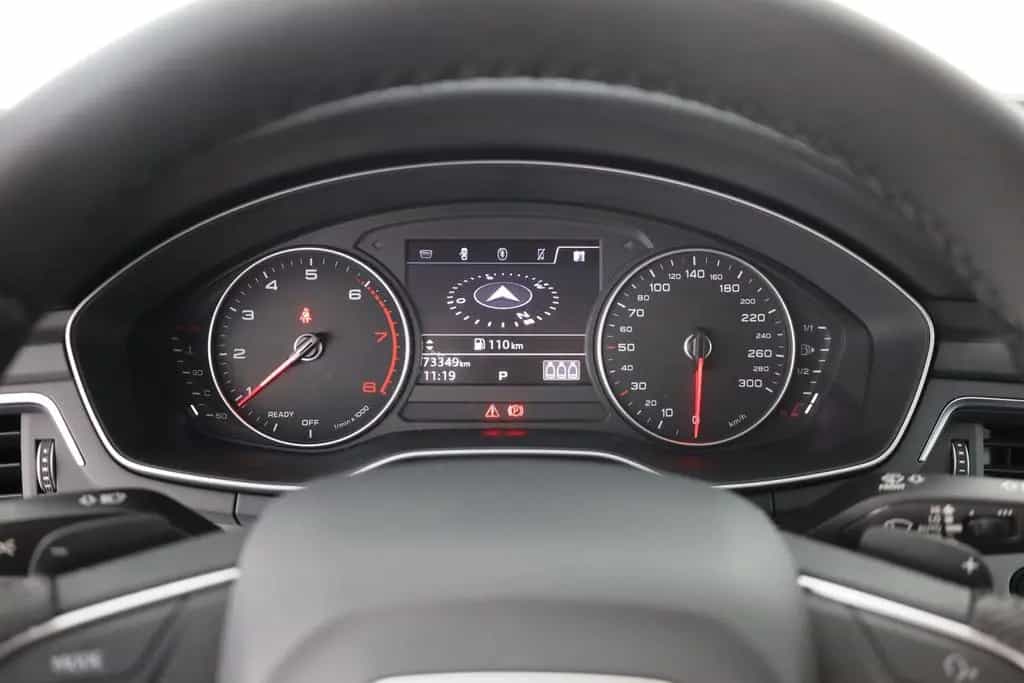 Audi A4 Avant 1.4 TFSI S-tronic Bi-Xenon Navi USB 06/2018-photo-16