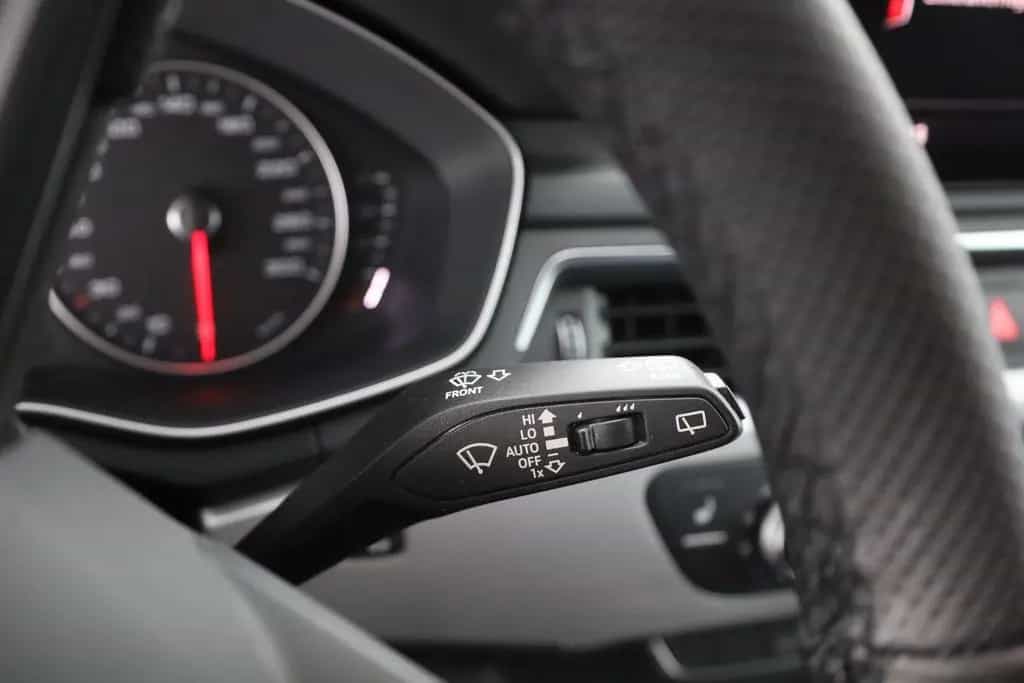 Audi A4 Avant 1.4 TFSI S-tronic Bi-Xenon Navi USB 06/2018-photo-18