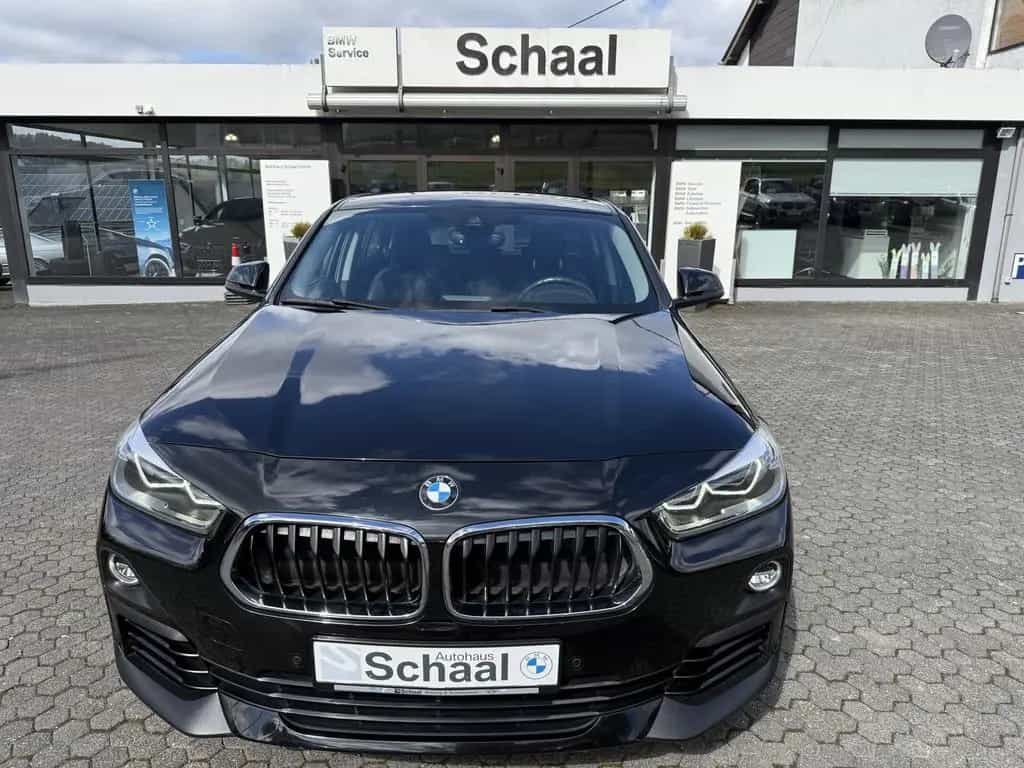 BMW X2 sDrive18d A Advantage NAVI LED PDC 17° ALU 05/2018-photo-1