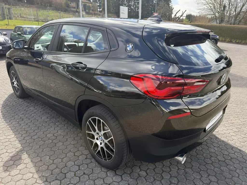 BMW X2 sDrive18d A Advantage NAVI LED PDC 17° ALU 05/2018-photo-6