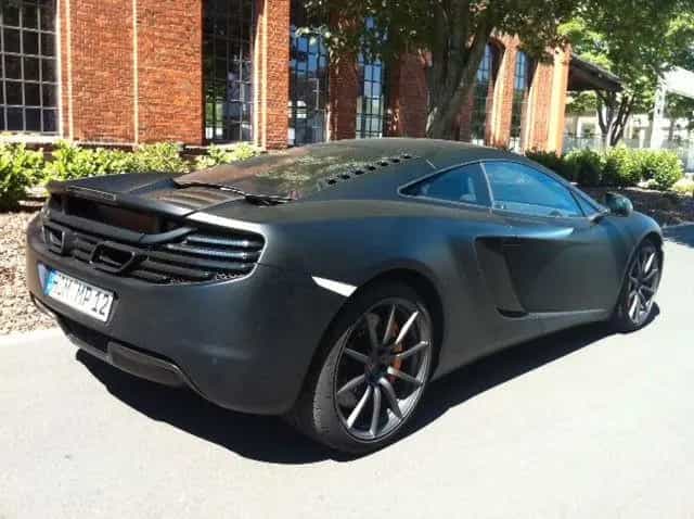 McLaren MP4-12C 3.8 V8 - 04/2012-photo-1