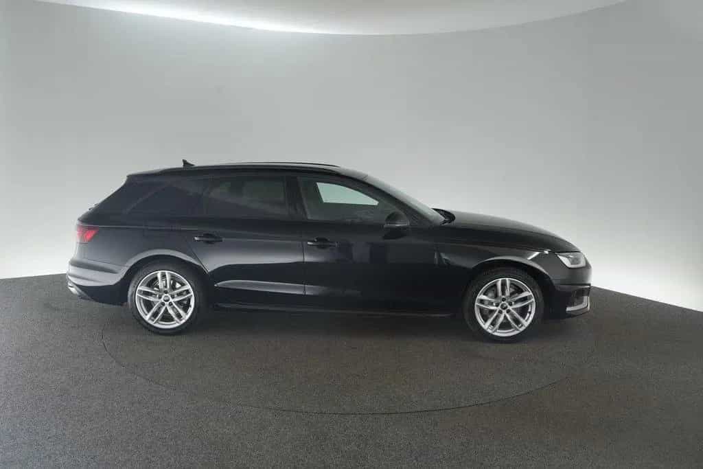Audi A4 Avant 40 TDI Tiptronic Advanced GRA MMI Navi 03/2023-photo-5