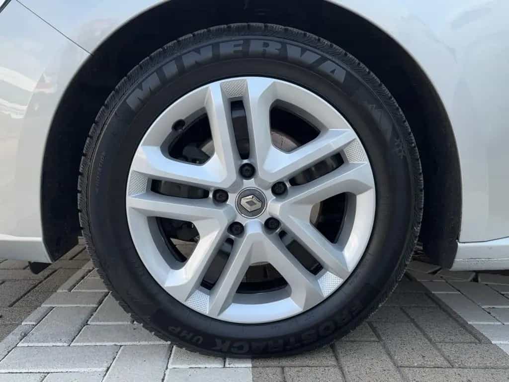 Renault Megane IV 1.2 TCe 100 Energy Life LED 08/2019-photo-12