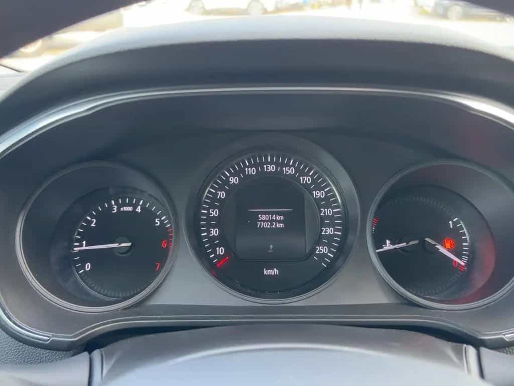 Renault Megane IV 1.2 TCe 100 Energy Life LED 08/2019-photo-15