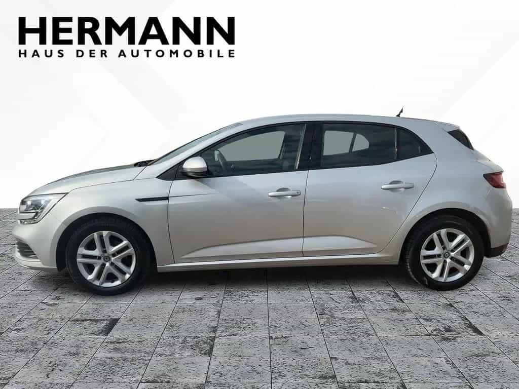 Renault Megane IV 1.2 TCe 100 Energy Life LED 08/2019-photo-2